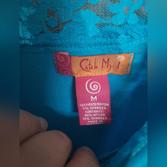 CATCH MY I BLUE MEDIUM TOP - Picture 2 of 2